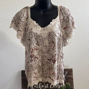 Democracy Beige Floral Lace Trim Boho Top Size M New Without Tags